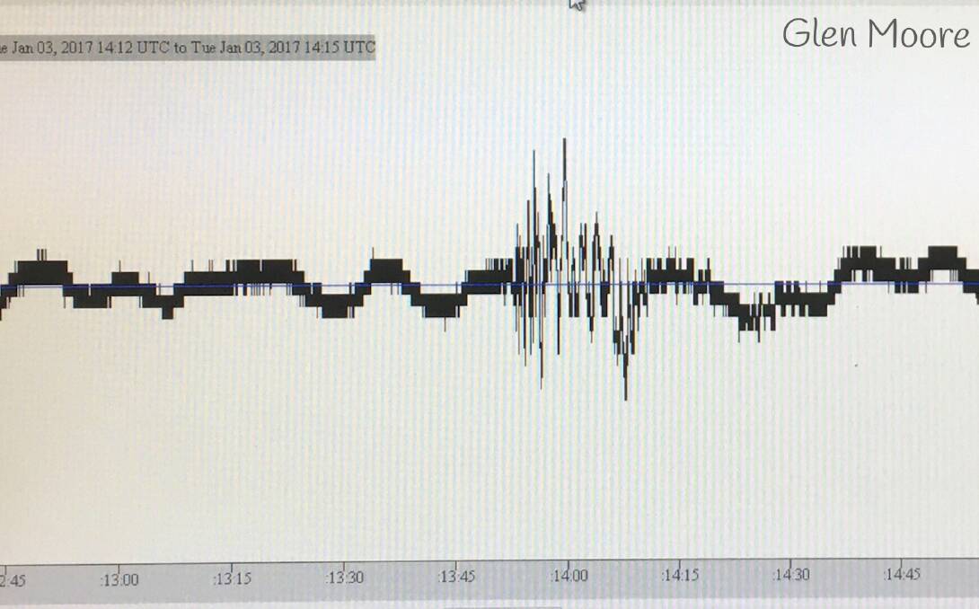 Wollongong scientist Glen Moore captures the earthquake on his seismograph. "In the graph before and after is background low level movement. Only the central 15 seconds is the earthquake," Mr Moore said.