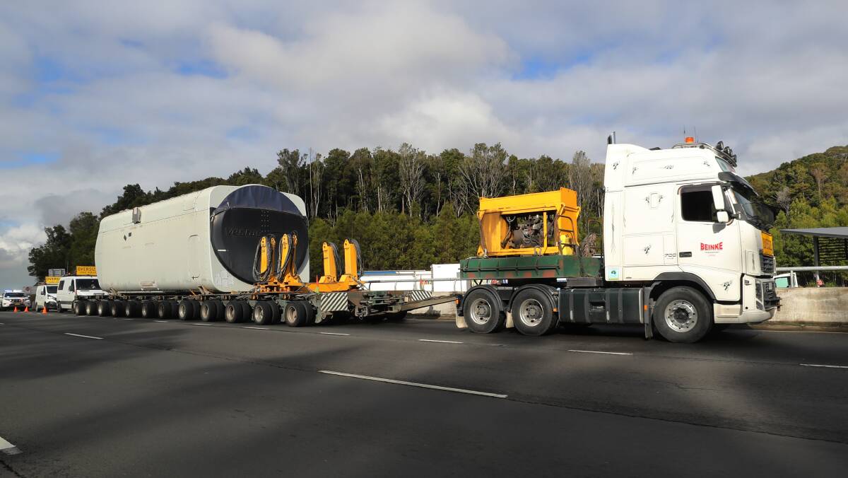 An over size truck carrying a wind farm component broke down on the M1 (Mount Ousley Road) on Wednesday, August 16, causing traffic chaos during morning peak hour. Picture by Robert Peet