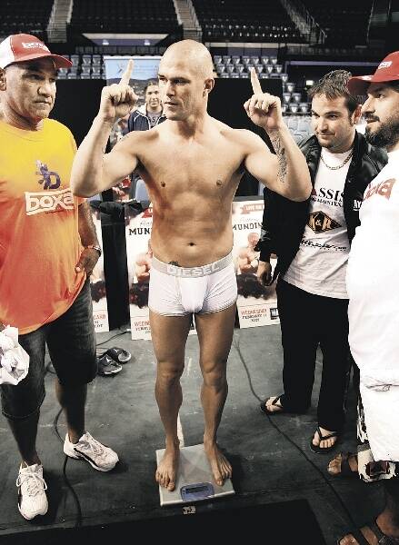 Shannan ''The Bulli Blaster'' Taylor just made the weight limit for the middleweight stoush.