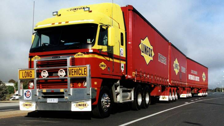B-Triple trucks like this one will be getting a trial run on the Hume Highway under the NSW government's plan.