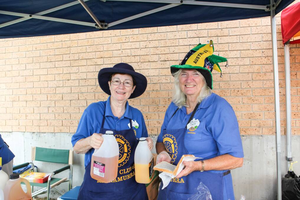 Minnamurra Rotary Club's Gai Bathe and Di Nette keeping the crowds refreshed at the Kiama Australia Day event. Pictures: Dylan Robinson