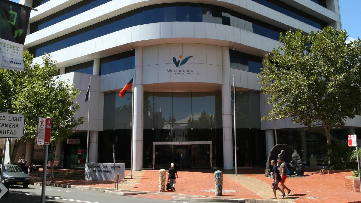 Wollongong council cuts: Union weighs in