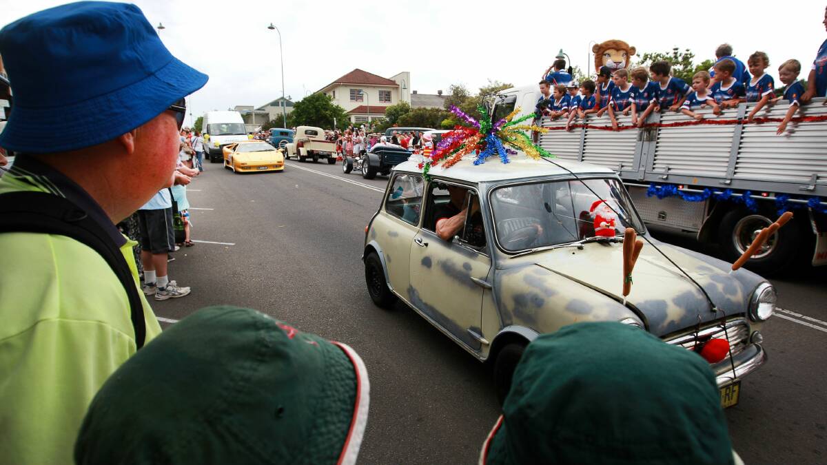 GALLERY: Festive spirit on show in Gerringong parade