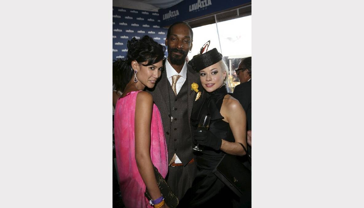 Lindy Klim, Snoop Dogg and Candice Alley in 2008.