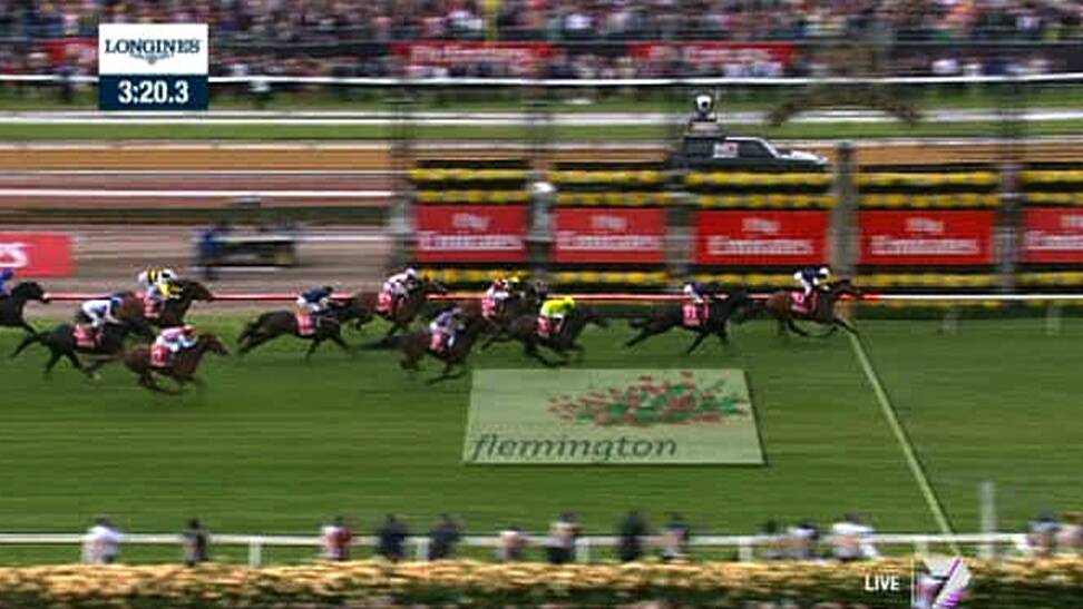 Green Moon wins the Melbourne Cup. 