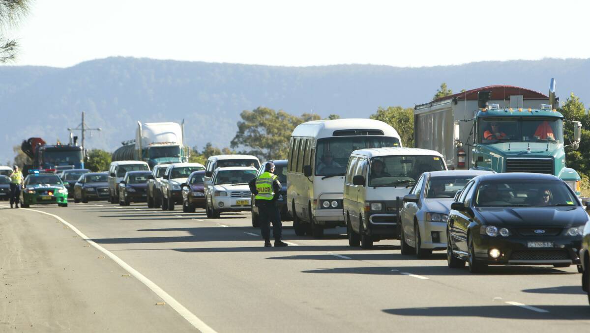 Traffic slows as Illawarra motorists hit the brakes ...