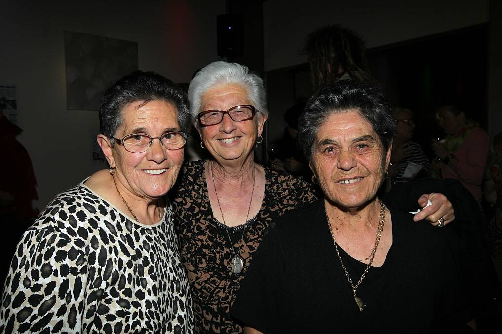 Maria Antonelli, Vincenzina Ciccarelli and Lina Mormile.