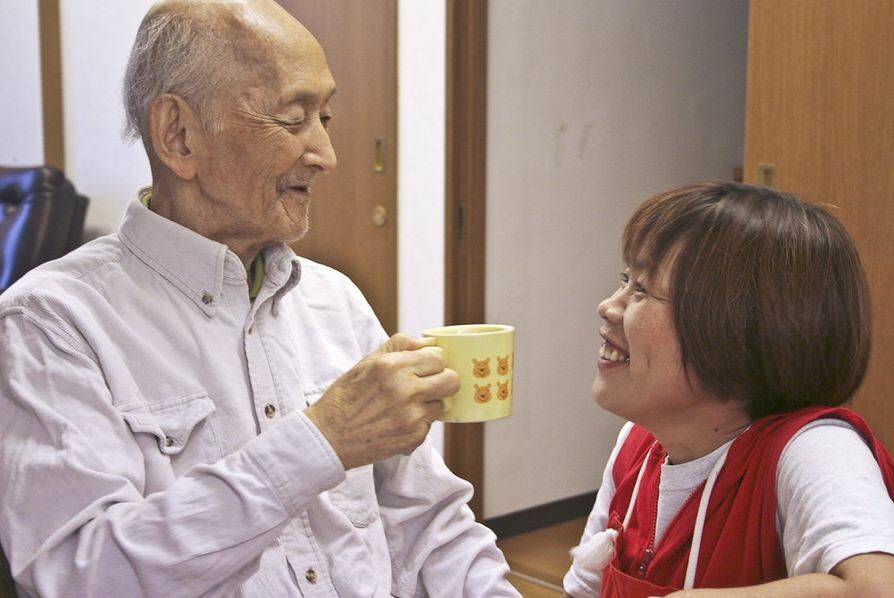 Tea Conversation, Japan, 2004. Picture: Cathy Greenblat