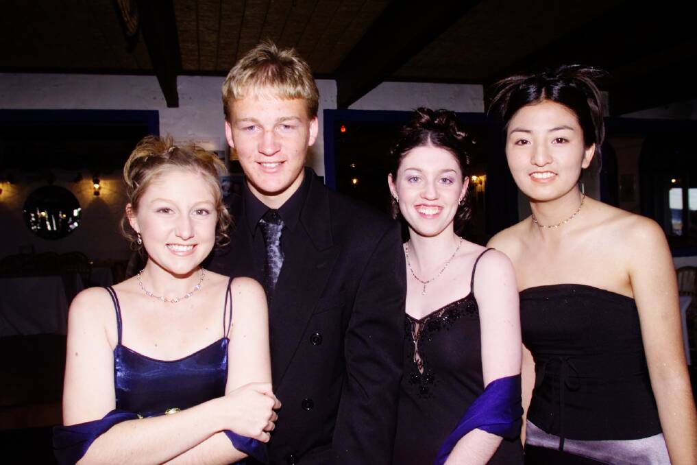 Smiths Hill High, 2000: Kirsty Wilson, Adam Rodgers, Jennifer Kennedy and Linda Vo.