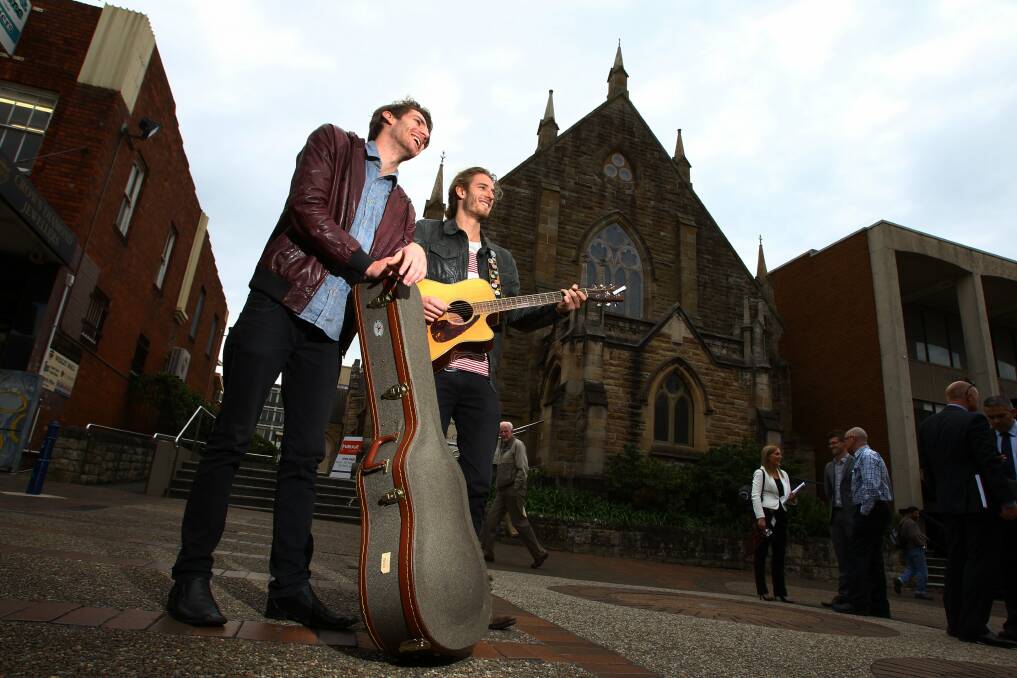 Wollongong brothers Adrian and Sam James are ready to entertain people in the mall. Picture: KEN ROBERTSON
