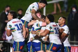 Canberra have hit back in a powerhouse second half to upset Manly 26-24. (Dan Himbrechts/AAP PHOTOS)